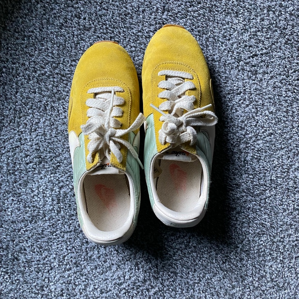 Vintage Nike Shoes